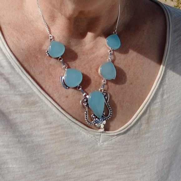 New Blue Chalcedony 925 Silver Necklace. - Picture 6 of 16